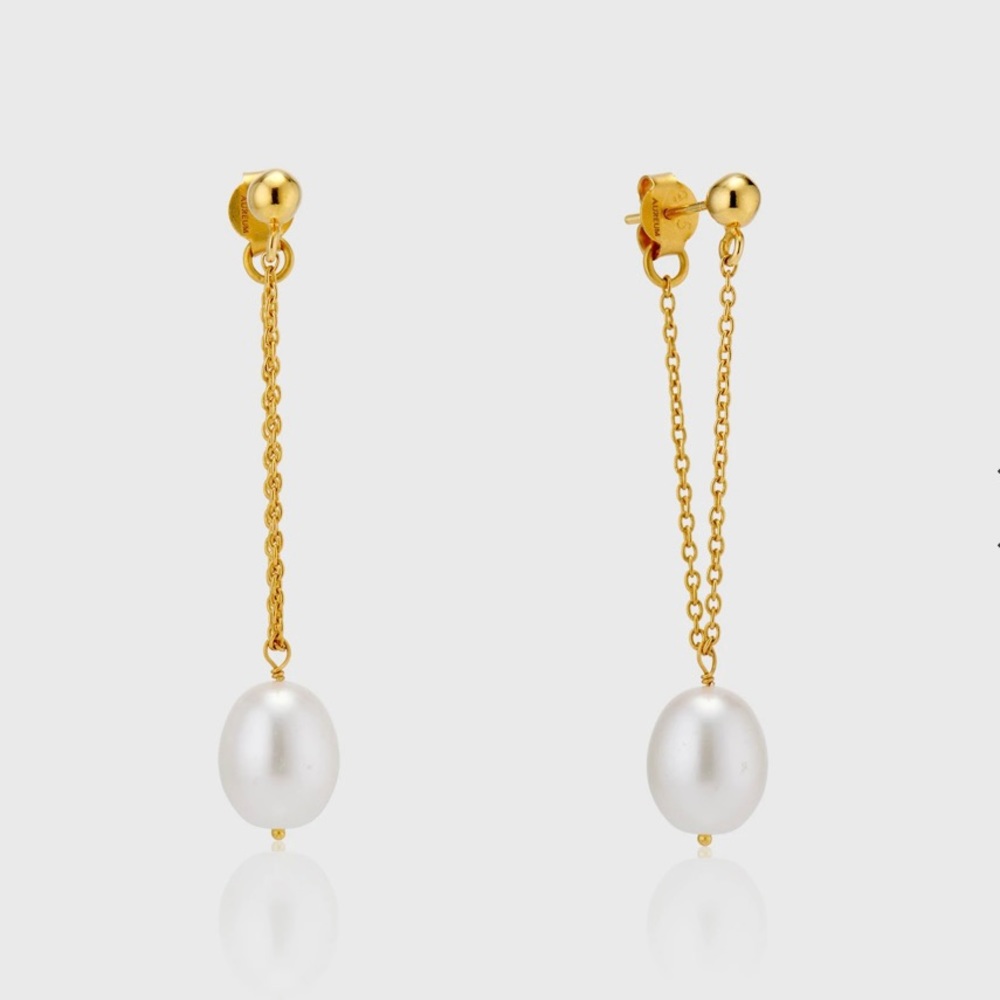 Aureum Diana Pearl and Gold Earrings